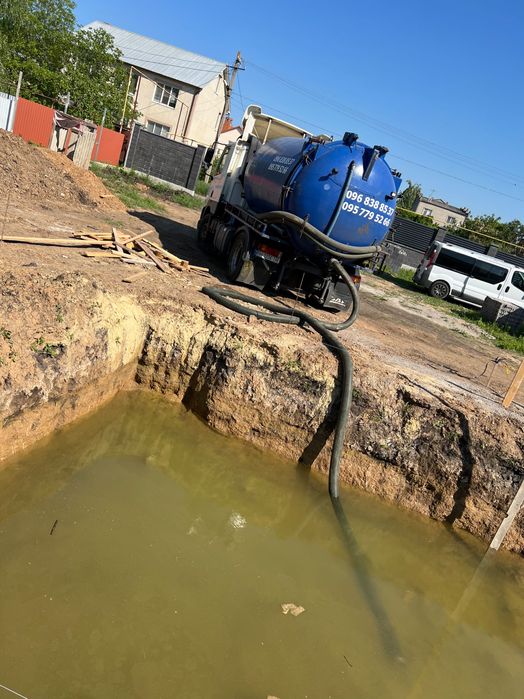 Послуги Ассенизатор,iлосос ,технiчна вода
