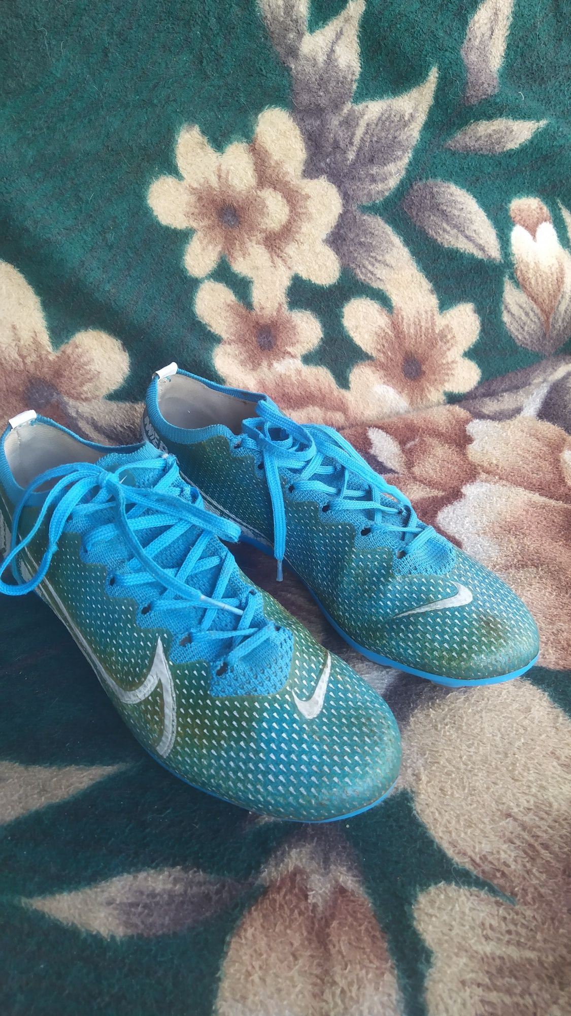 Буци Nike Mercurial