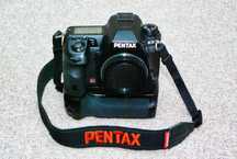 Lustrzanka Pentax K5 korpus plus grip