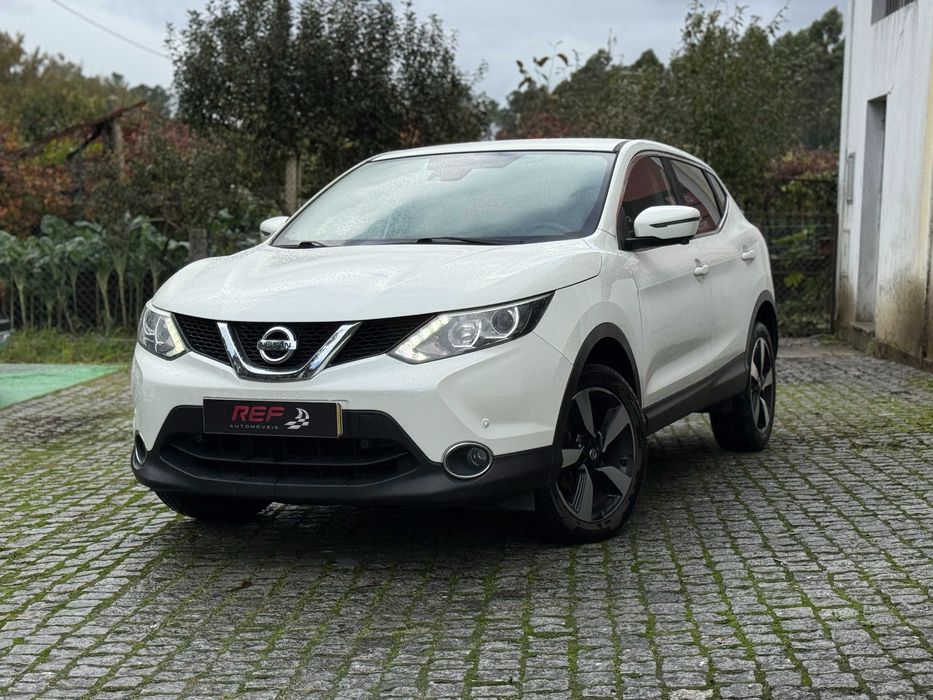 Nissan Qashqai 1.6 dCi 130cv – 2015 | Câmera 360º