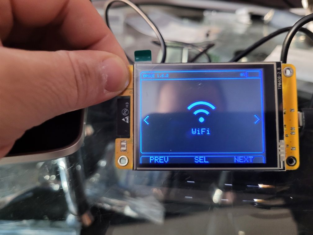Bruce Predatory Sniffer,flooder,deauther do wifi Bluetooth