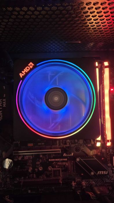 AMD Ryzen 7 2700X (3.7GHz) AM4 (Com Cooler)