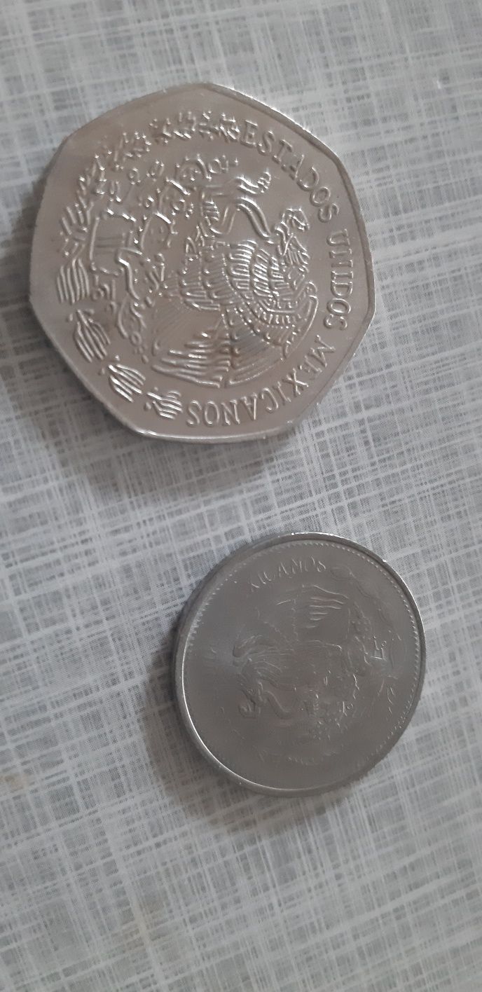 Monety meksykańskie Diez Pesos plus 1 Dollar