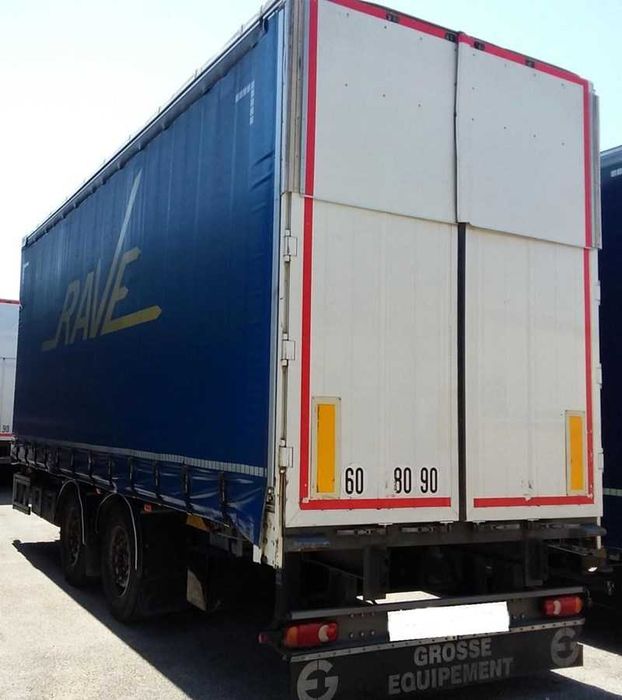 SEMI REBOQUE 18T – TETO ELEVÁVEL