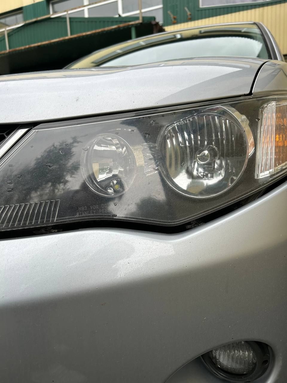 Продам ,авто Mitsubishi Outlander XL 2008 р.в двигун 3.0 бензин