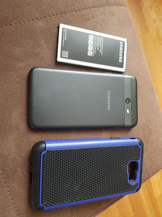 Samsung j7 (2017) гарний стан 2/32gb