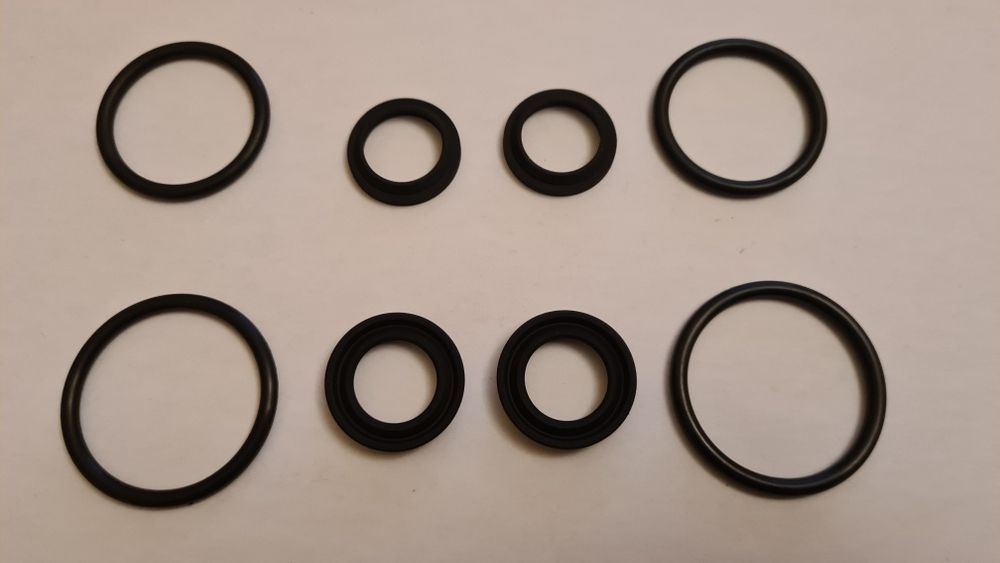 Komplet uszczelek siłowników trymu silnika zaburtowego honda yamaha su