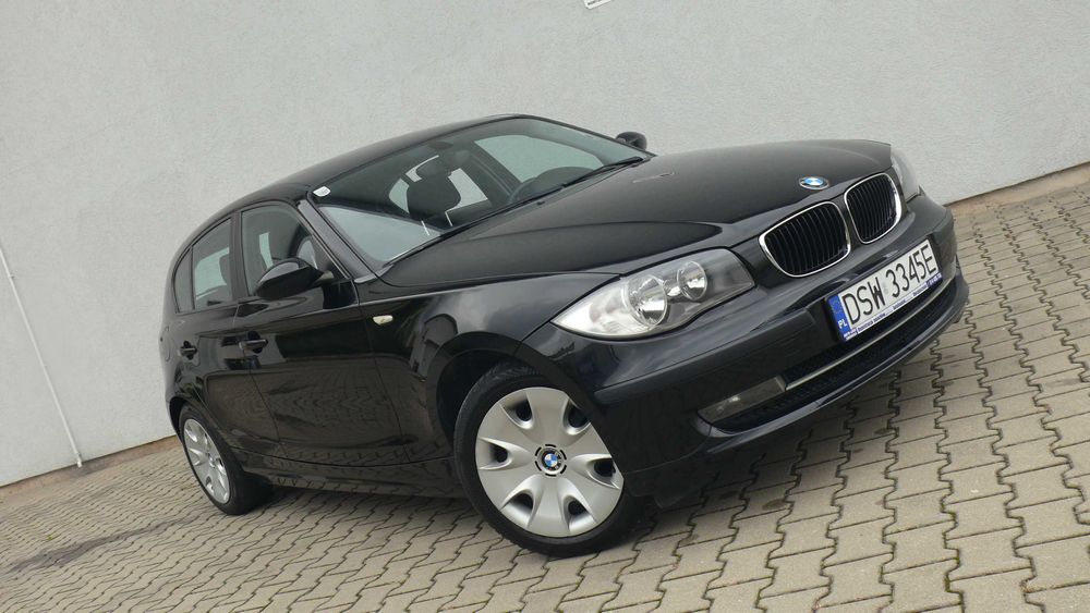 BMW 1 116I LIFT!! Zadbana!!!