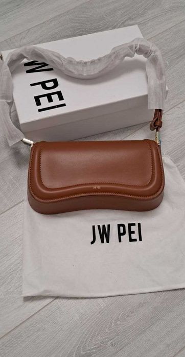 Сумка через плече JW PEI Joy Shoulder Bag