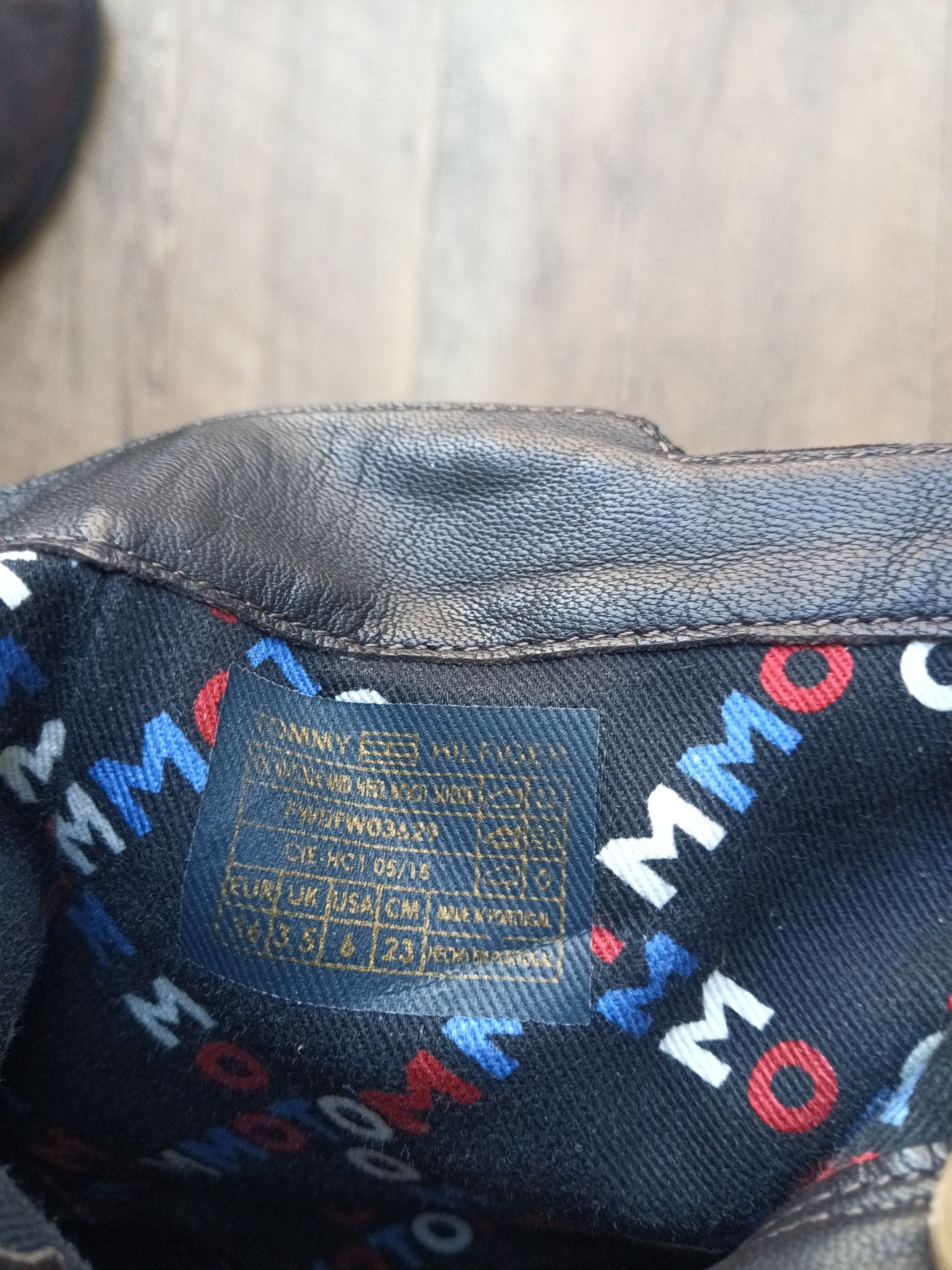 Tommy Hilfiger buty na obcasie skórzane damskie