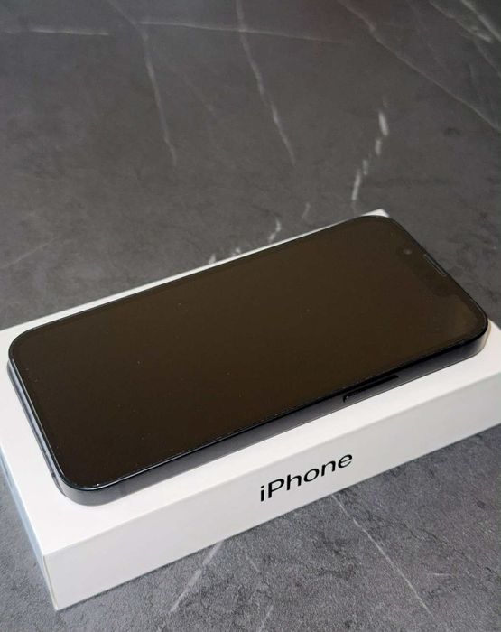 Ładny iPhone 13 Mini - Kondycja baterii 100%