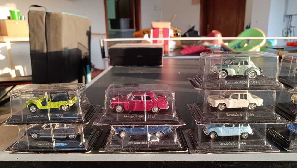 24 Carros de coleção