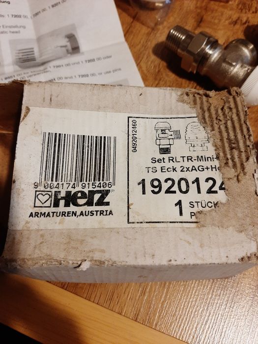 Termostat zestaw termostatyczny kątowy Herz 3 komplety NOWE