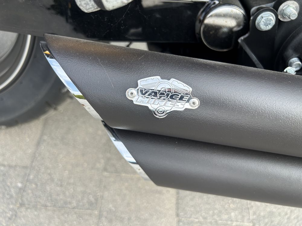 Harley-Davidson Dyna Street Bob 103