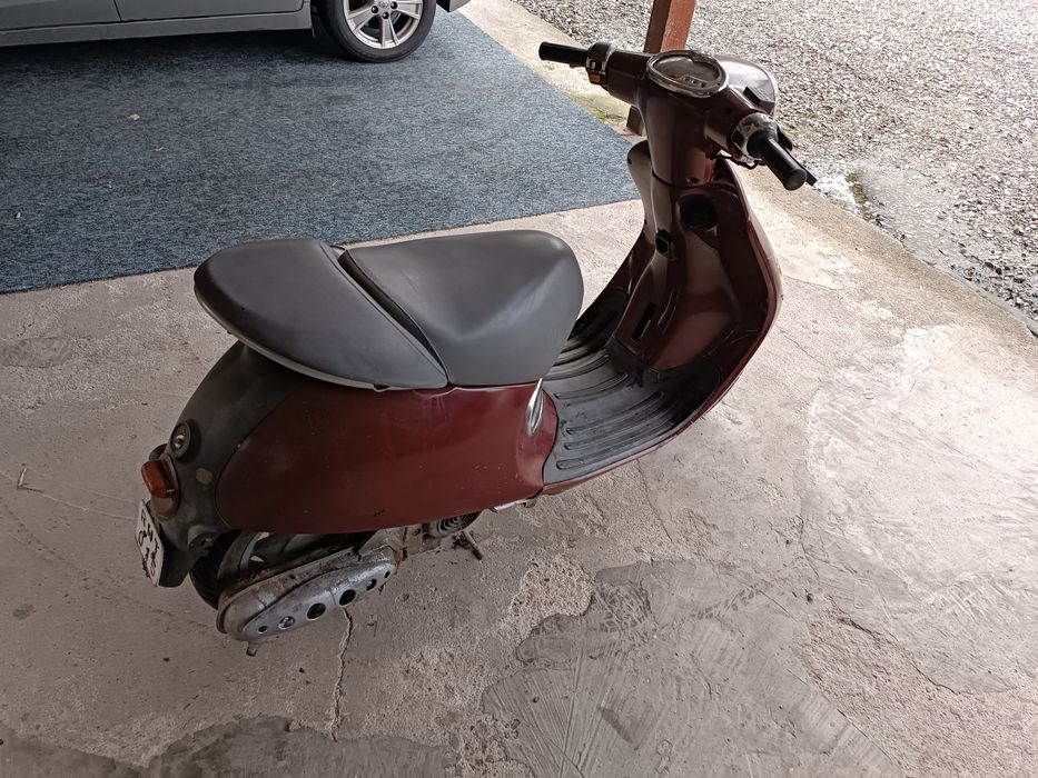 Malaguti yesterday (Aprilia skuter Vespa Piaggio )