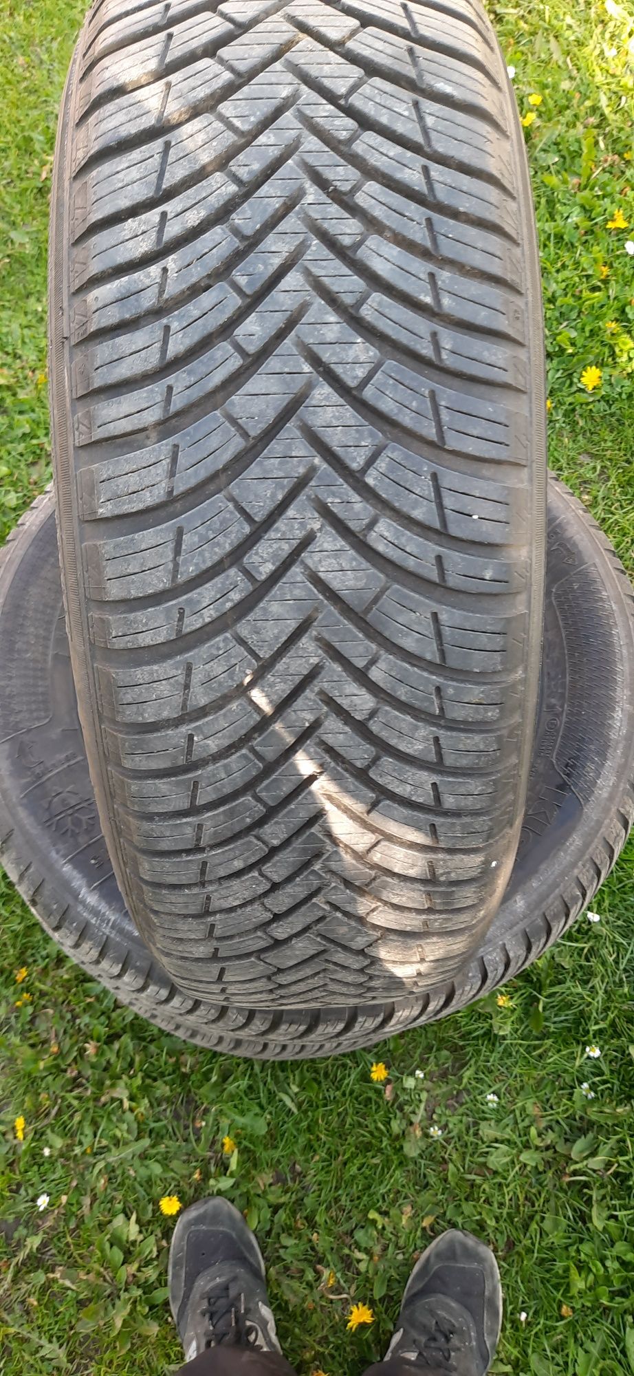 Opony wielosezonowe 195/65 R15 Kleber