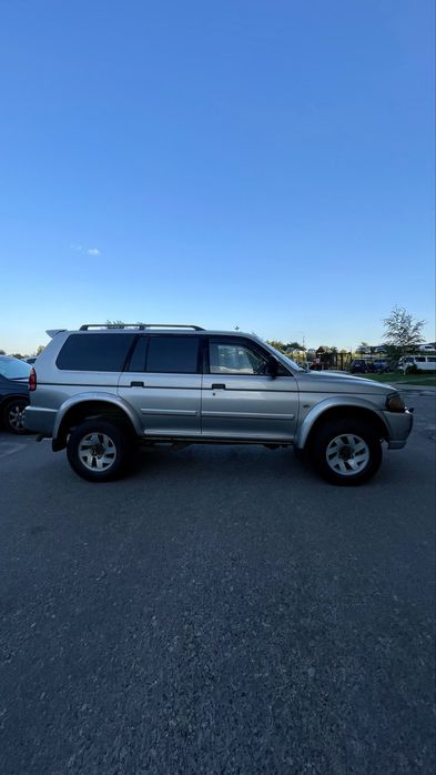 Miitsuboshi pajero (shogun) spotr