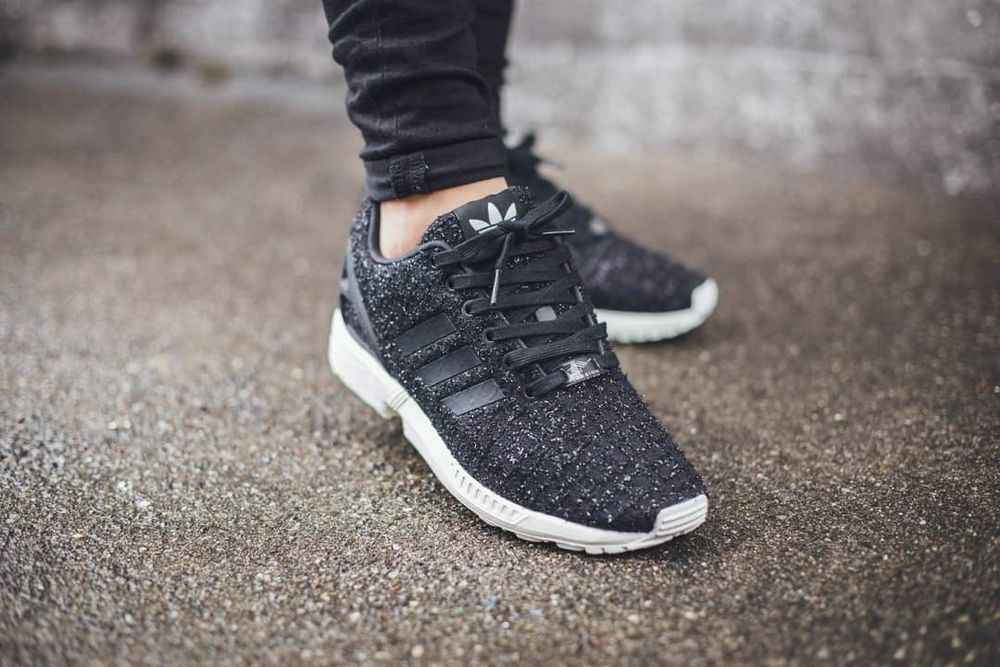 Adidas torsion кросівки