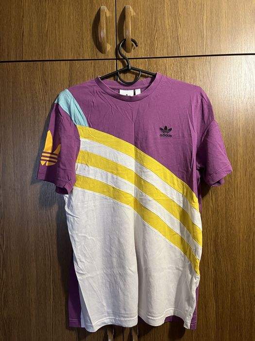 Футболка Adidas розмір м