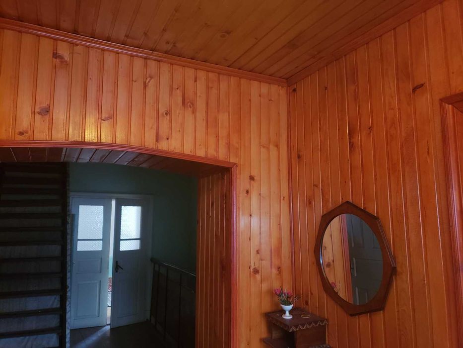 Продам будинок у Сокалі в гарному місці біля Бугу на ділянці 10 соток