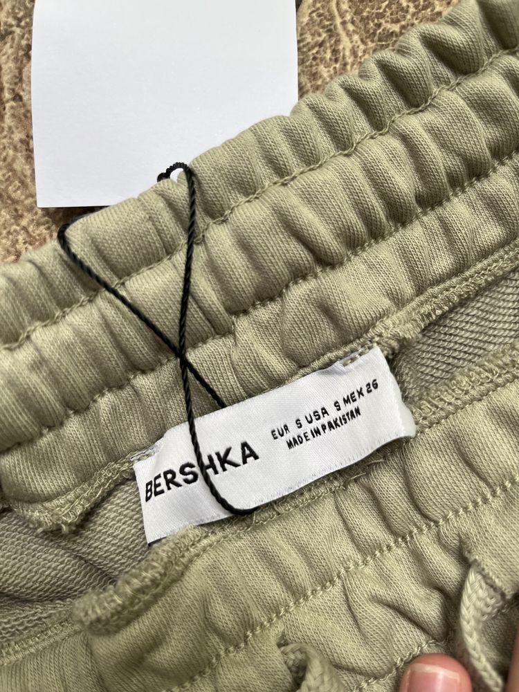 Кюстюм bershka