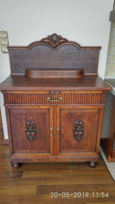 Bielizniarka ładna po renowacji