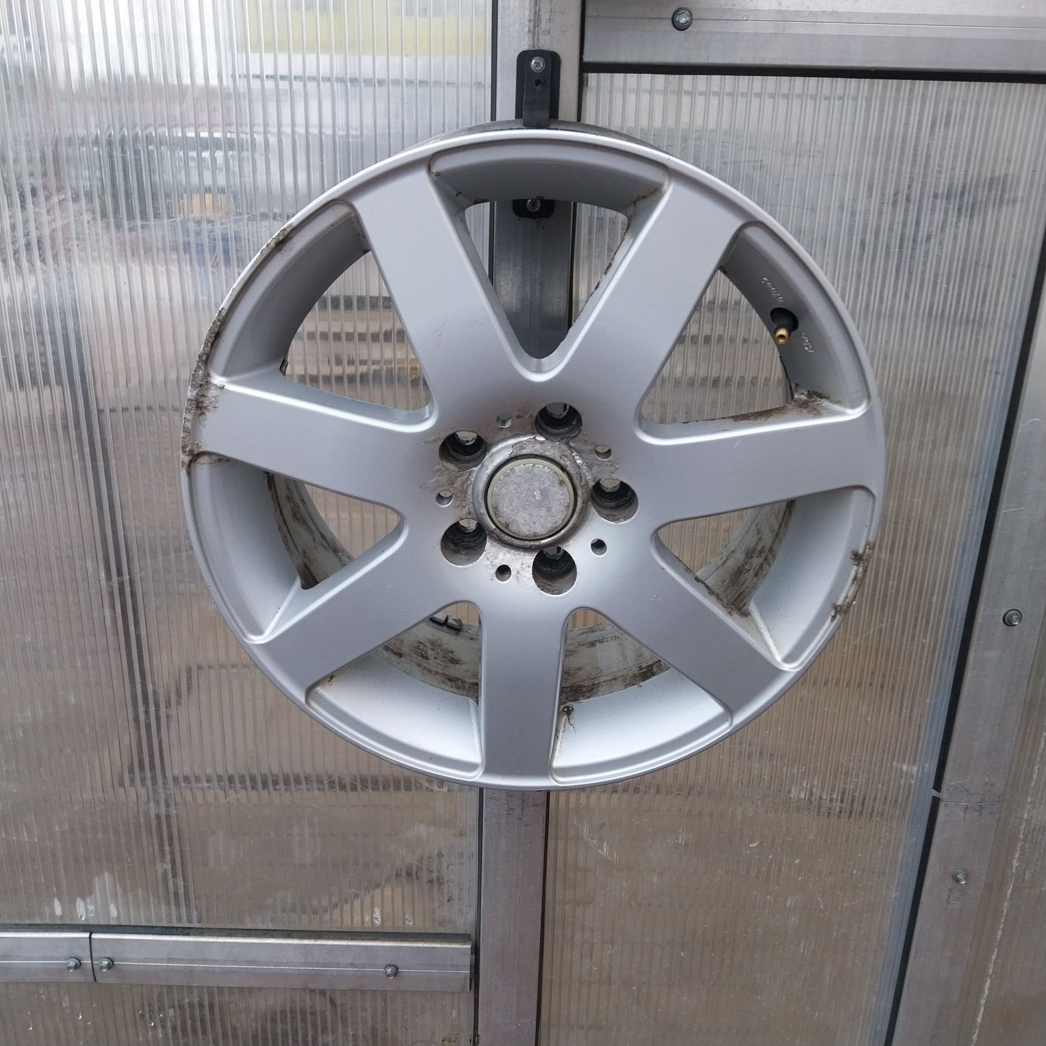 Felgi Aluminiowe R16 5x108  7J ET 45