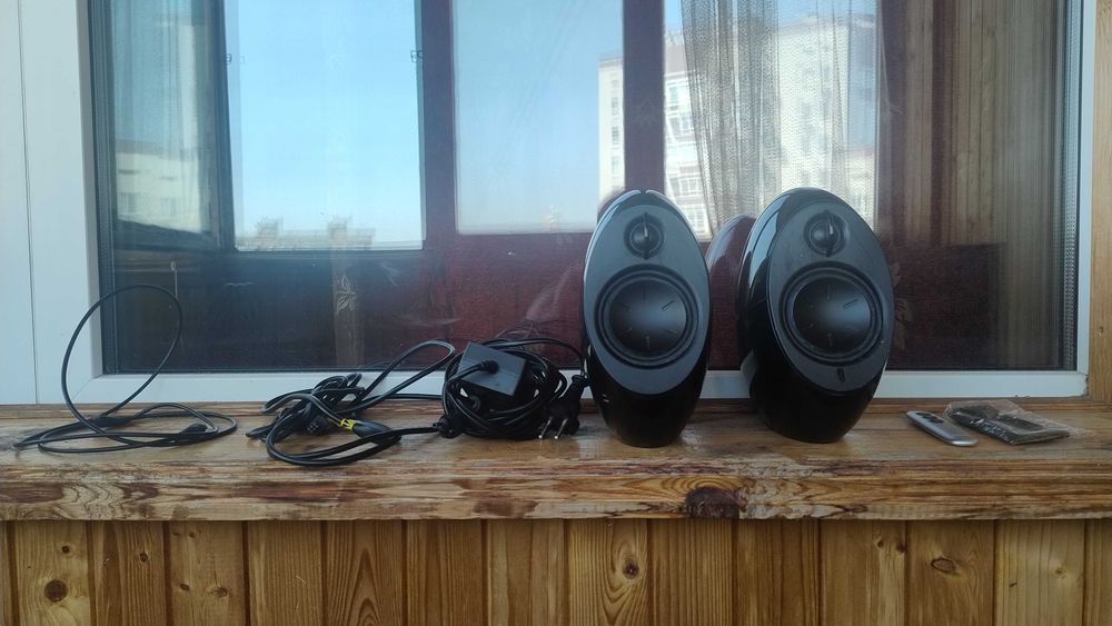 Edifier e25HD Luna Eclipse Black