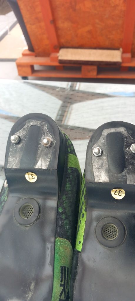 Botas Ekis tamanho 37 hóquei patins
