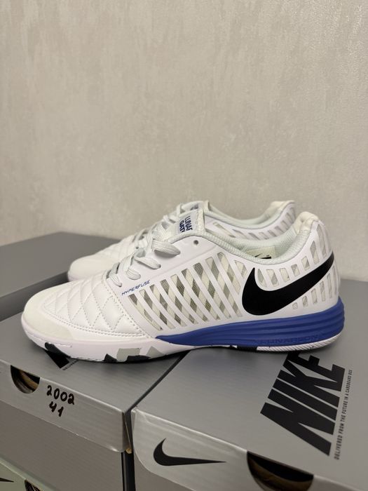 Футзалки Nike Lunar Gato