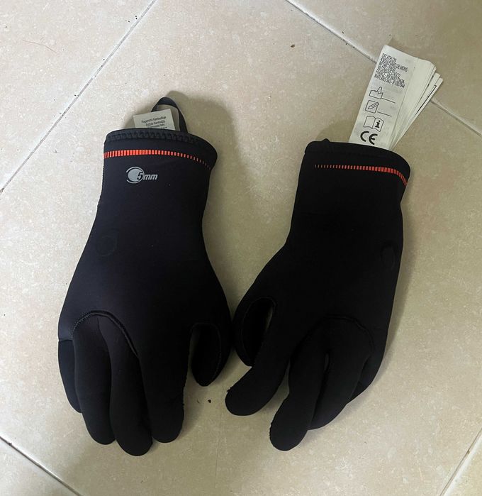 meias e luvas neoprene de surf / mergulho 5mm