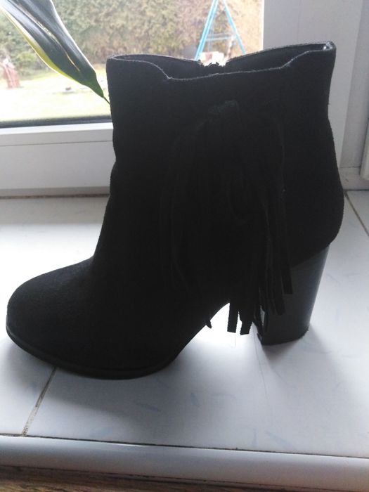 Buty damskie czarne zamszowe