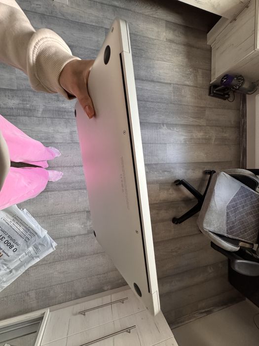 MacBook air 13” M1 8/256