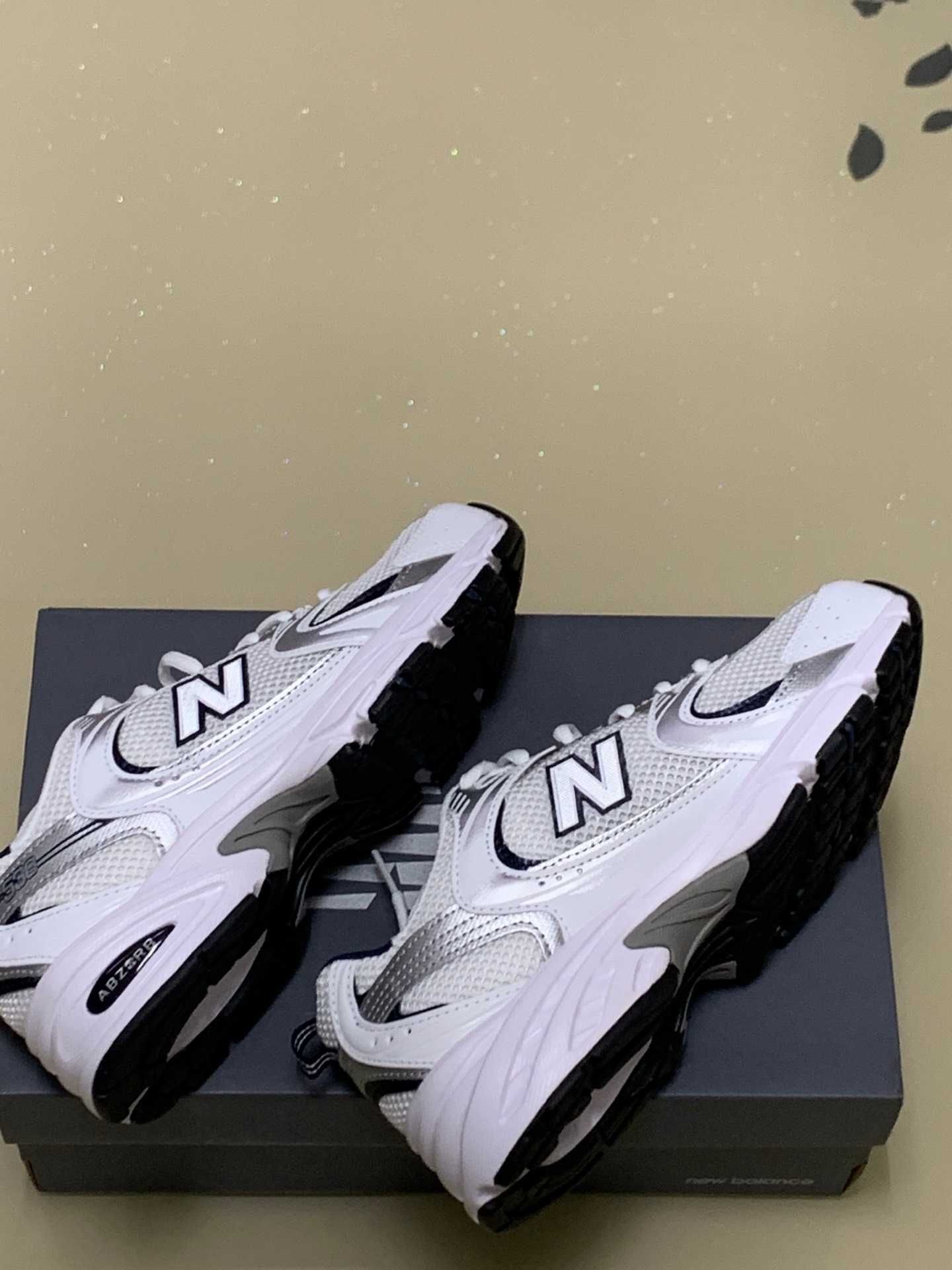 *NewBalance530Biały Pozostafa.37
