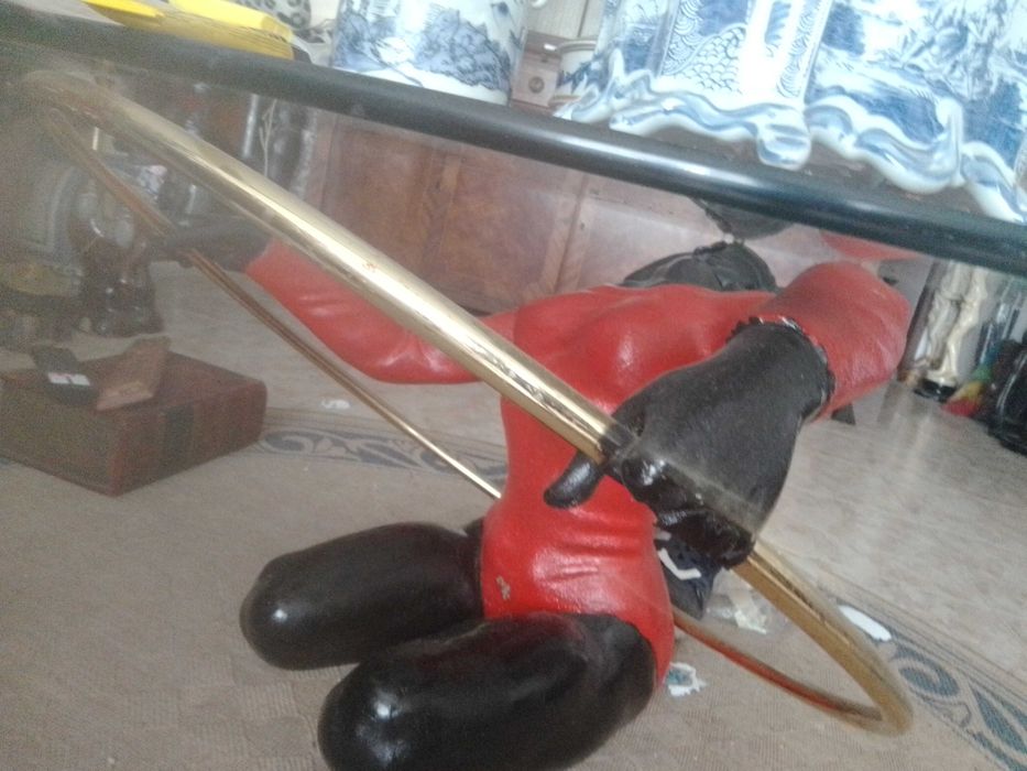 mesa escultura africana