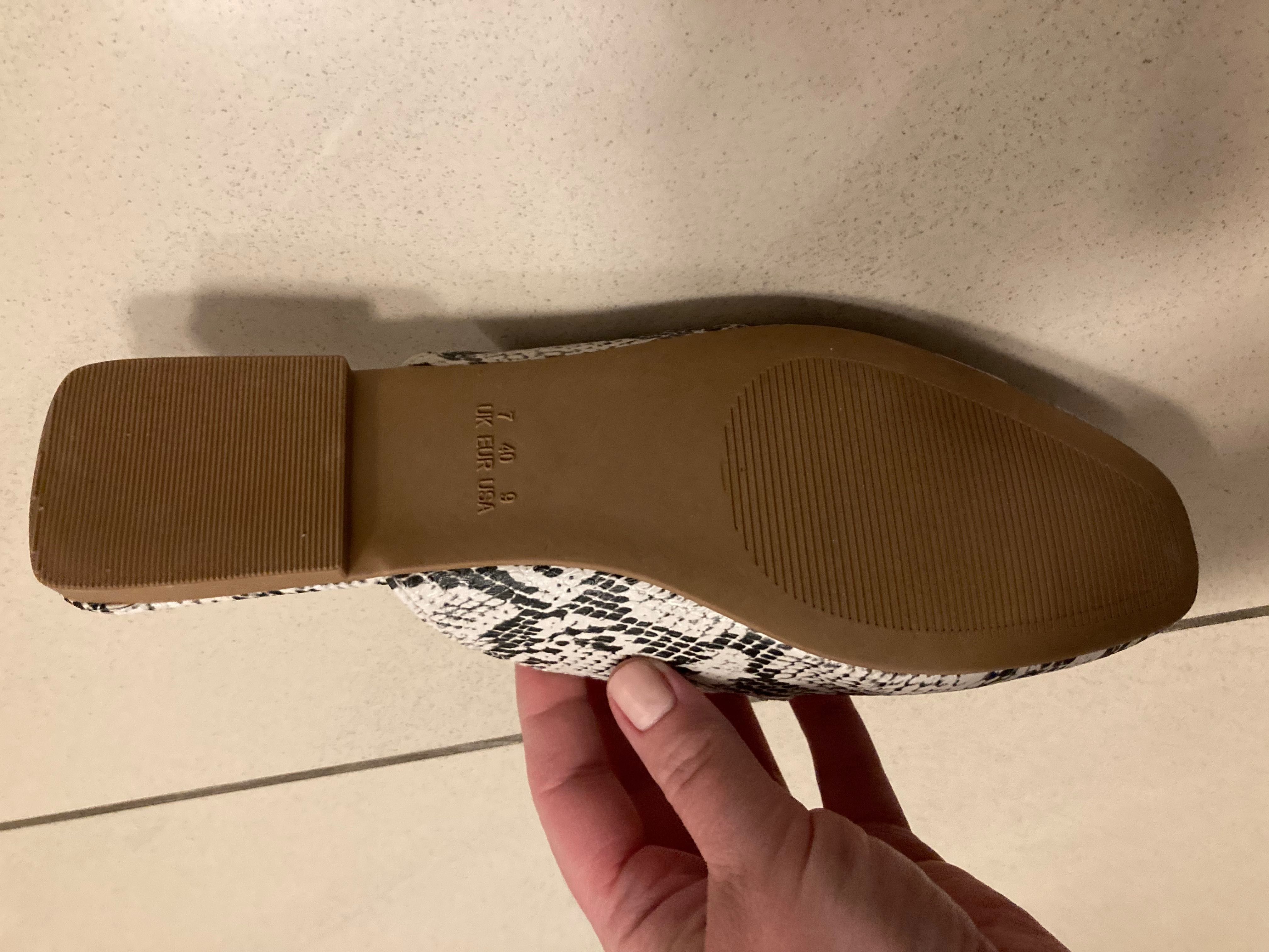 Klapki mule  pantera rozmiar 40
