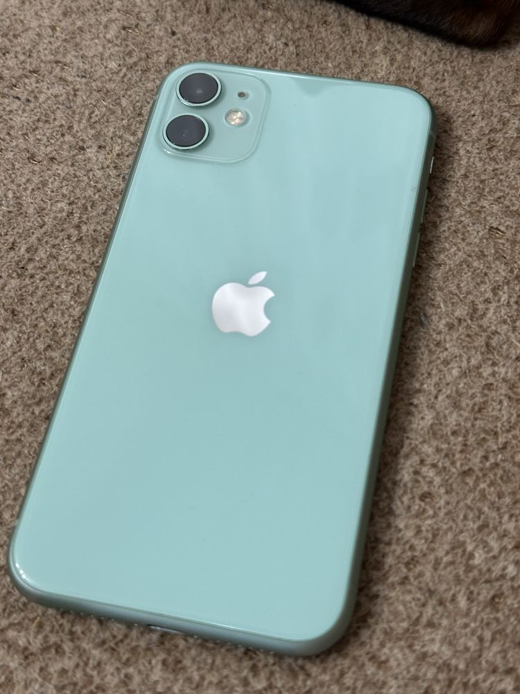 iPhone 11.
