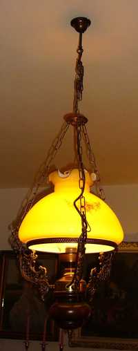 Stylowa wisząca lampa naftowa zelektryfikowana vintage antyk