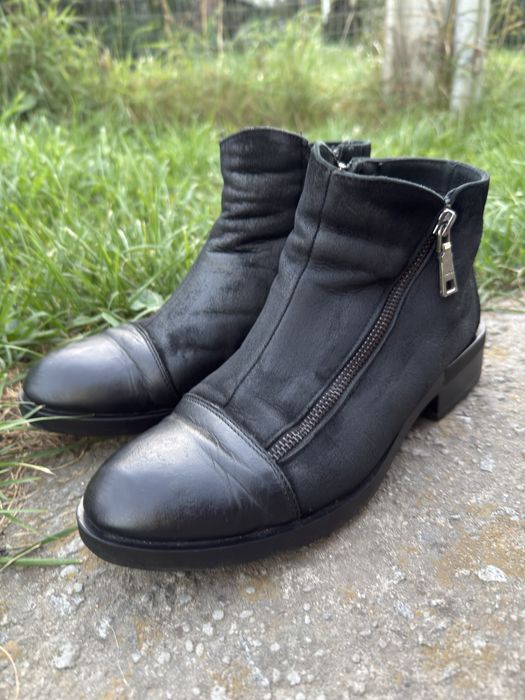 Жіночі ботинки осінні 39 розмір