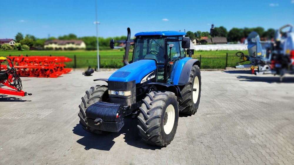 Ciągnik rolniczy New Holland TM190