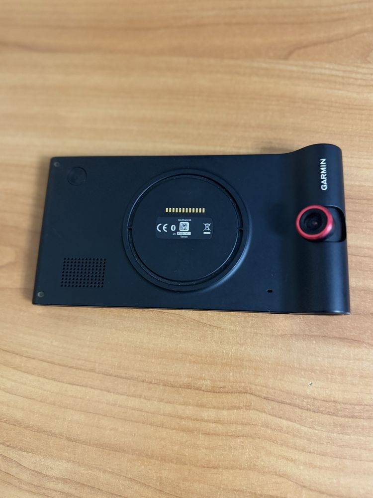 Garmin NaviCam навігатор з відеореєстратором