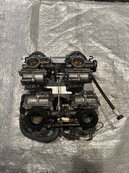 Gaźniki Honda VFR 750 RC36 Kpl M604 Gaznik VFR750