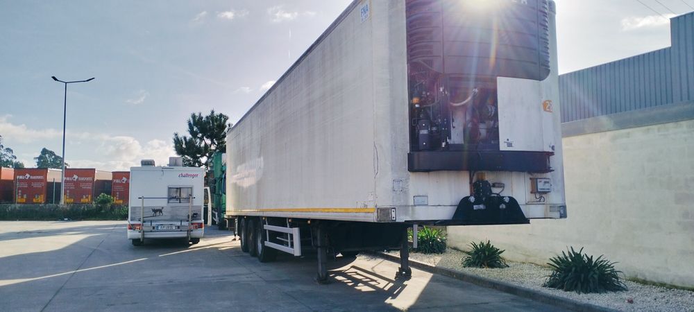 Treiler caixa térmica