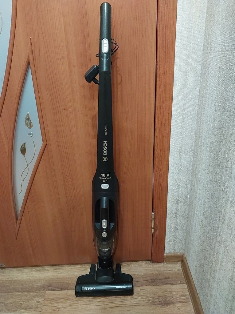 Пылесос Bosch 18v