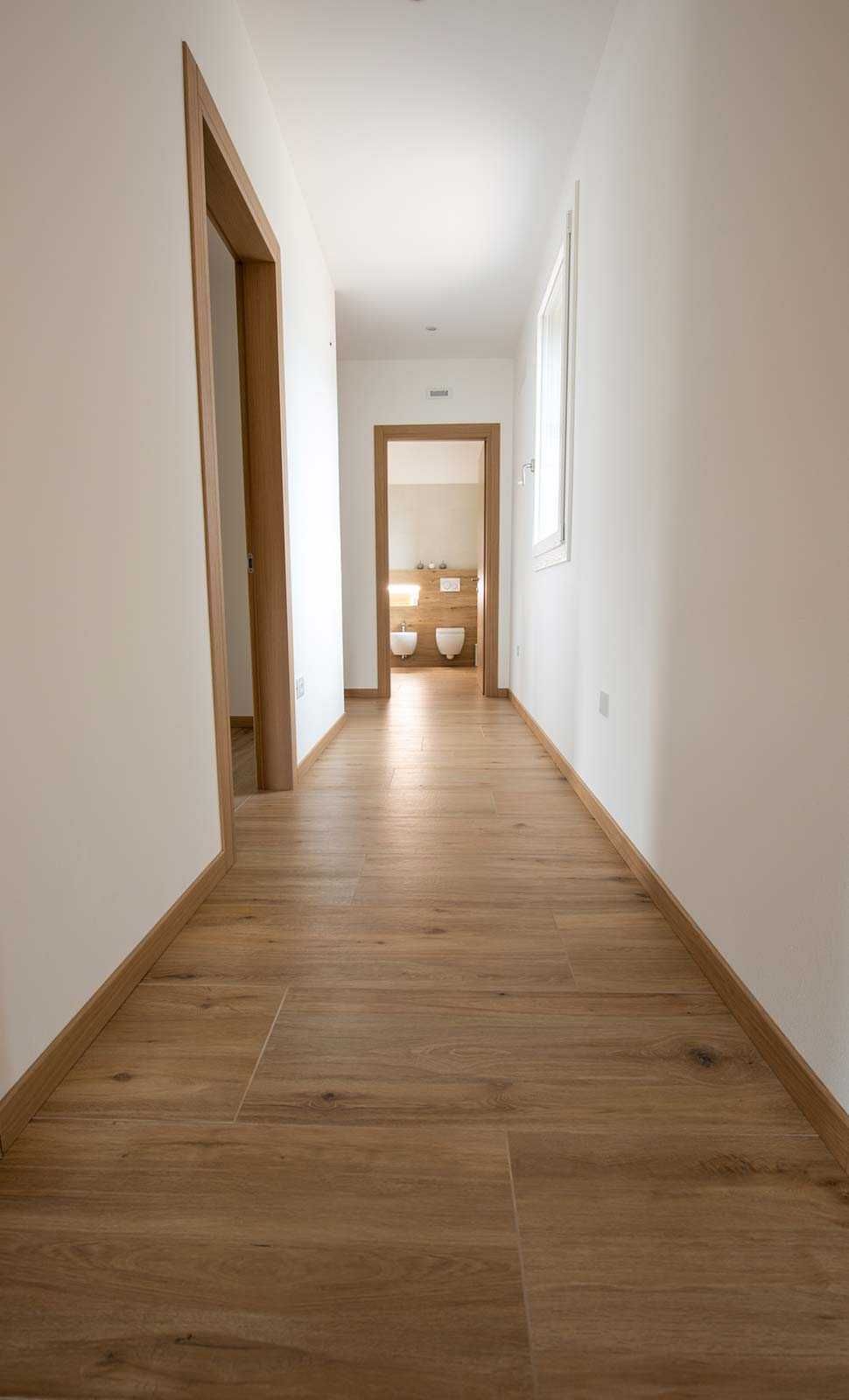 Drewnopodobne płytki na schody 100x30 Dąb Miodowy