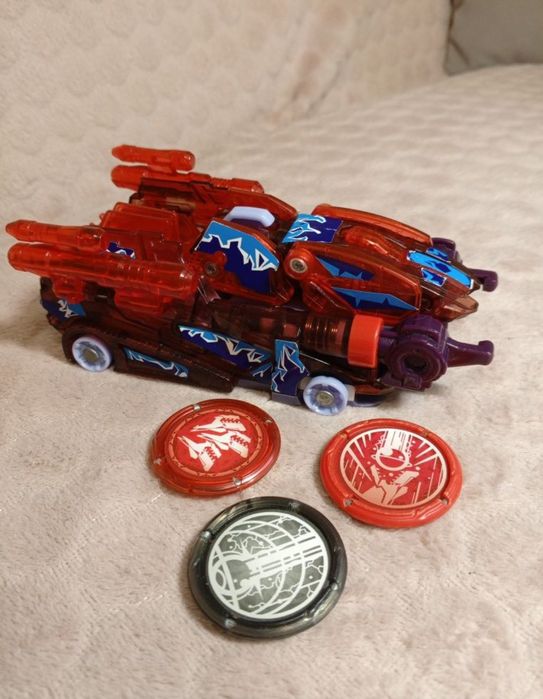 Дикие скритчеры,Машинка-трансформер Screechers.