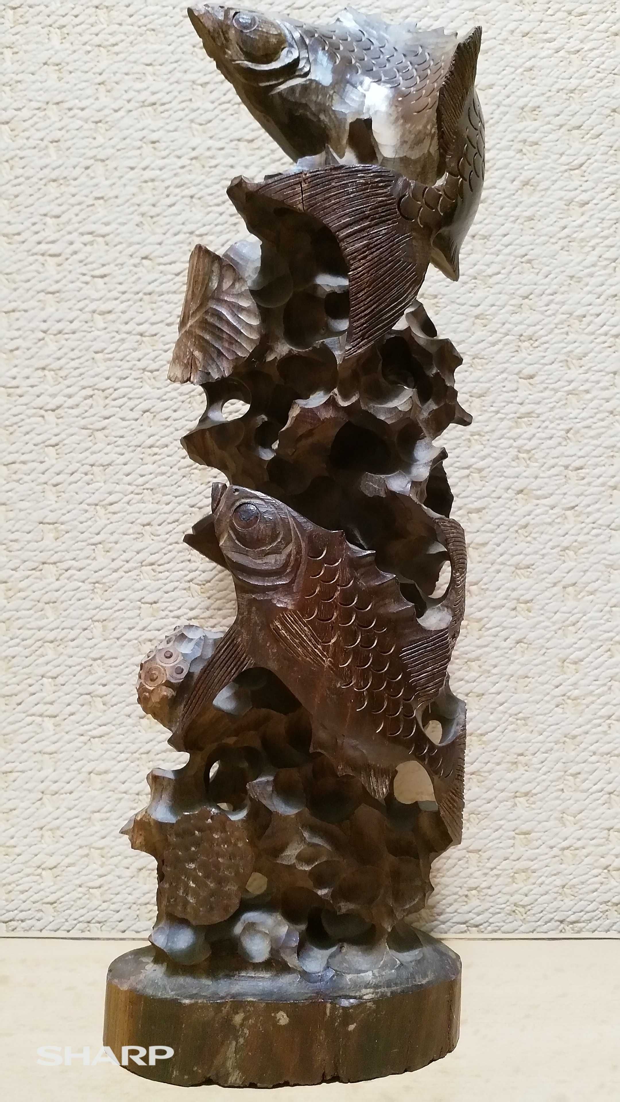 Статуэтка деревянная (фигурки рыб).