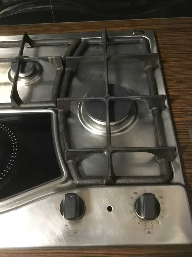 Płyta gazowo-ceramiczna Hotpoint-Ariston PH 941