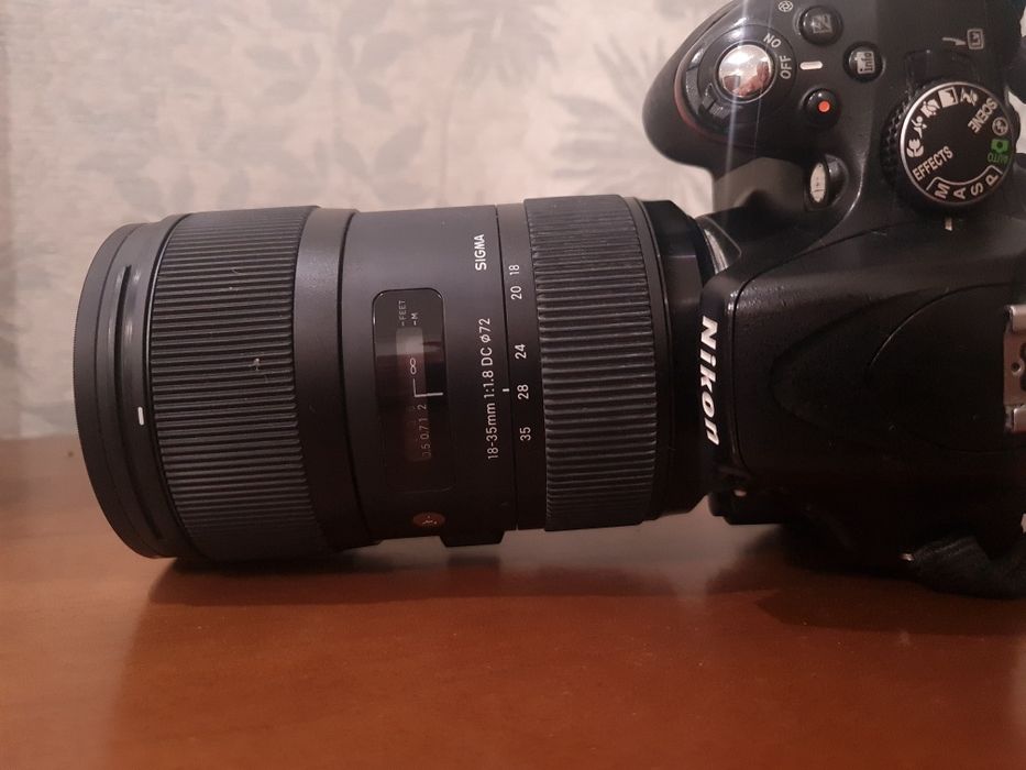 Sigma 18-35mm 1:1.8 DС A | ART разом із Nikon D5.100