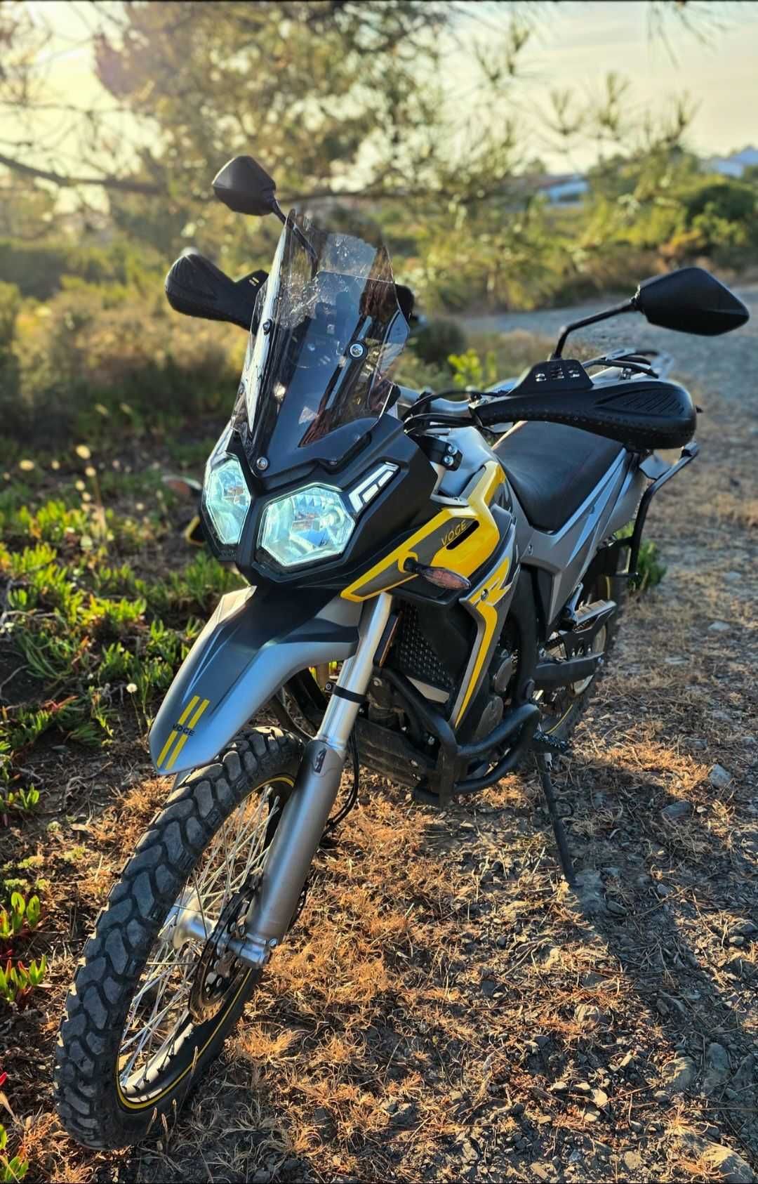 VOGE 300 RALLY 2024 com extras